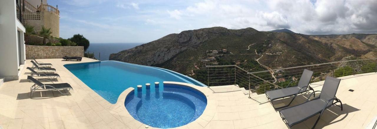 Villa Priscilla Хавеа Экстерьер фото